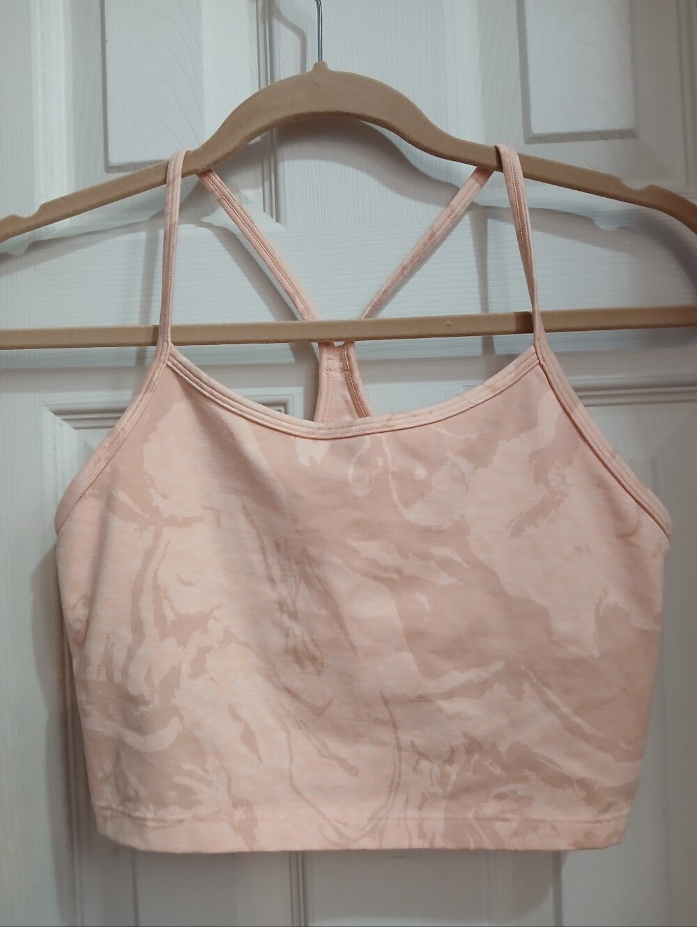 OFFLINE By Aerie Women Small Sports  Bra Peach Marble Hugger Wireless Spaghetti